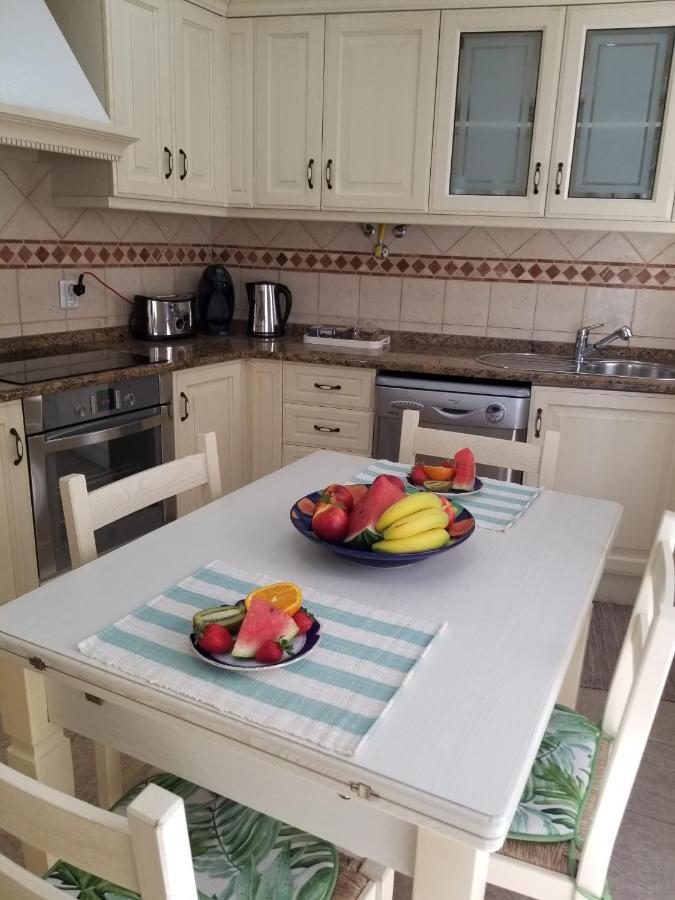 Casa Bonequinha Villa นาซาเร ภายนอก รูปภาพ